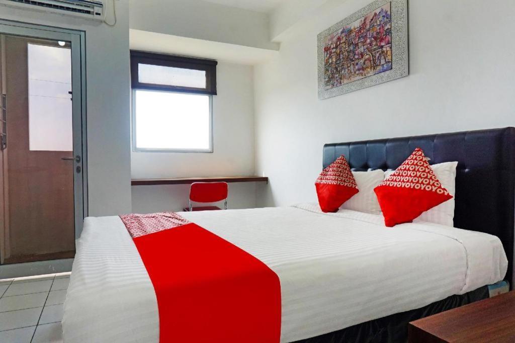 Oyo 91593 San San Rooms Apartment Gunung Putri Square Gunungputri 외부 사진